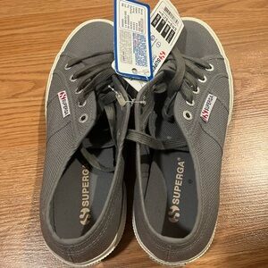 Grey NEW Supergas - size 6